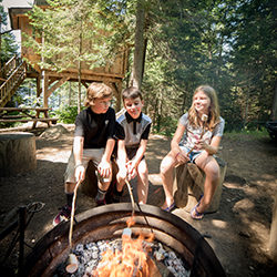 Campfire Treehouse Activities Tremblant