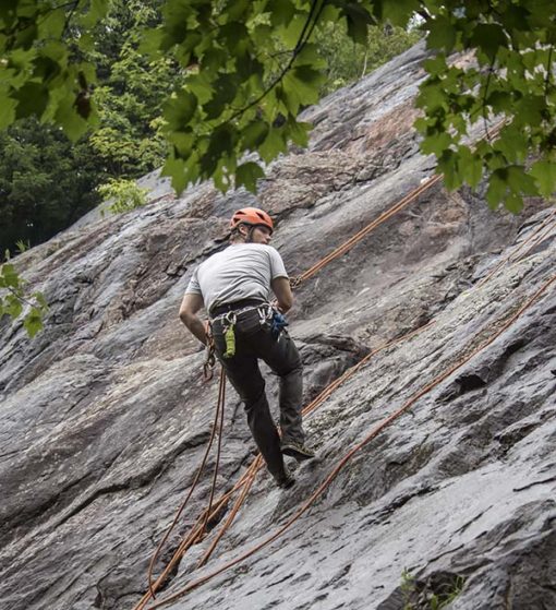 Escalade mont tremblant - Learn to Rock Climb