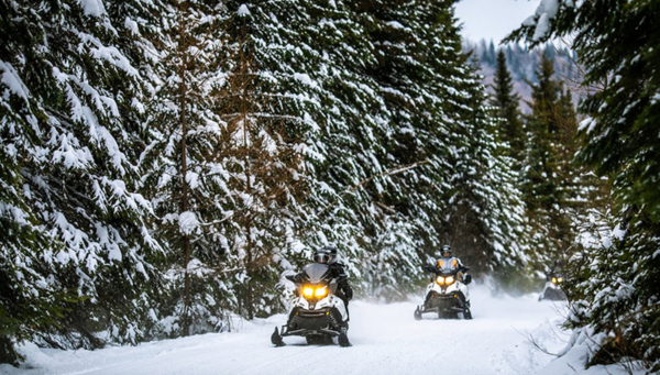 Thriller Activities - Snowmobiling - Mont Tremblant